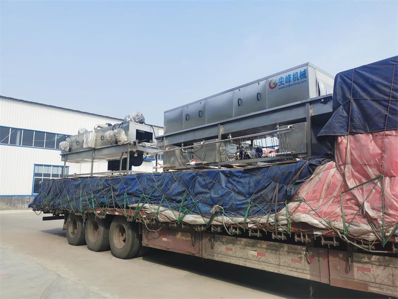 吉林长春客户签收尖峰机械清洗干燥线