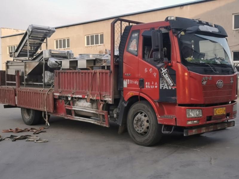 萝卜干加工设备在重庆云阳投入运行